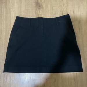 Body by Victoria black shirt, perfect condition, size 6!